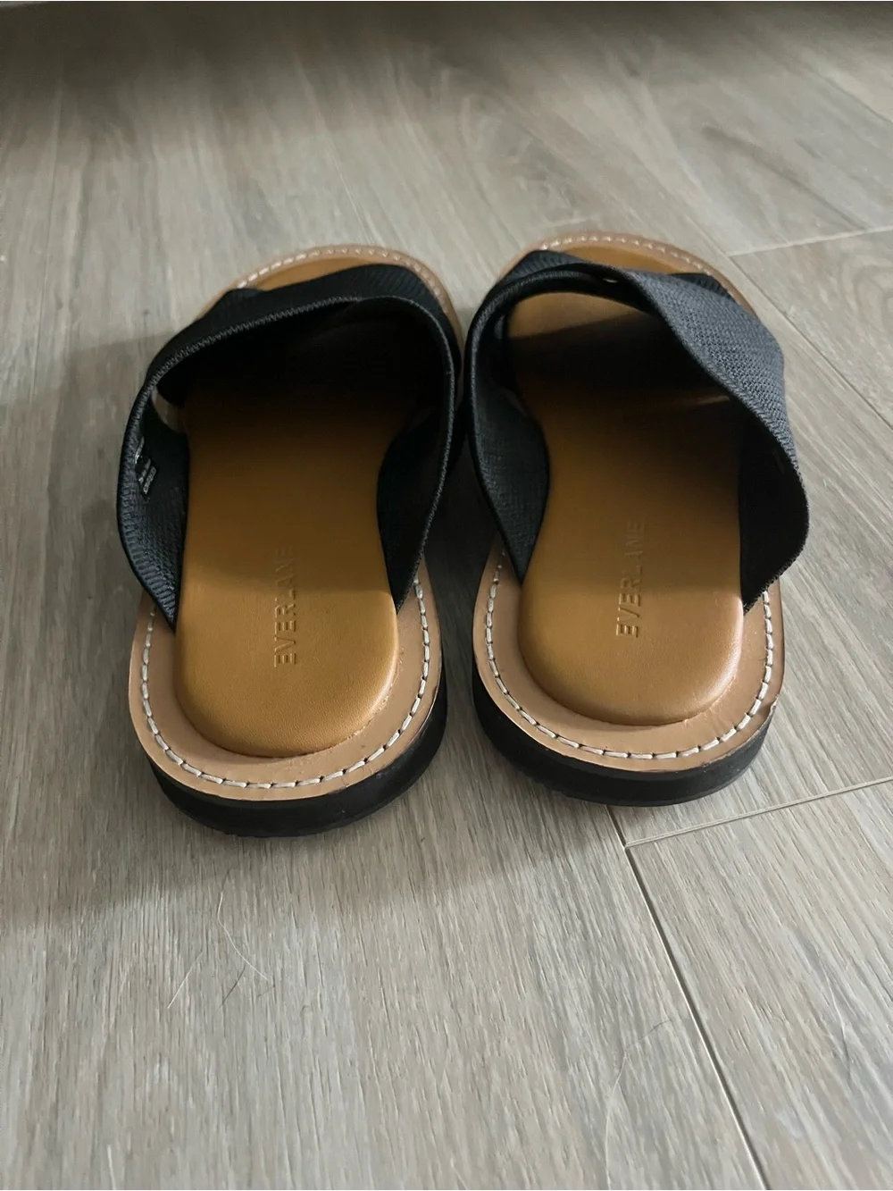 Everlane Women’s The Reknit Form Crossover Sandal Black - Size 7